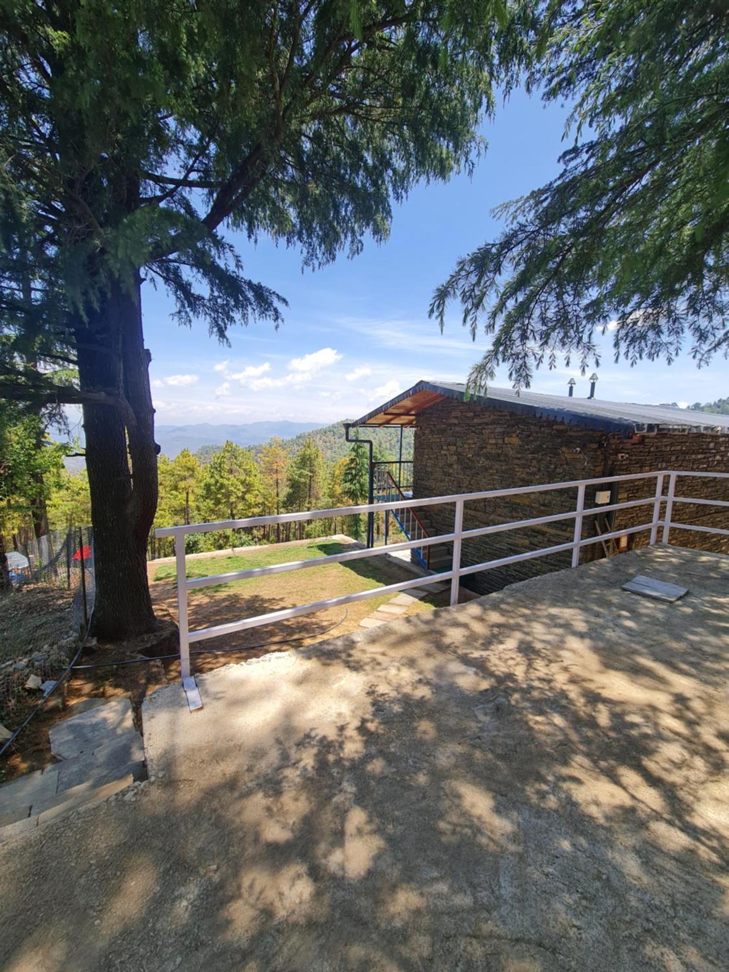 The Roots Homestay Almora Dış mekan fotoğraf