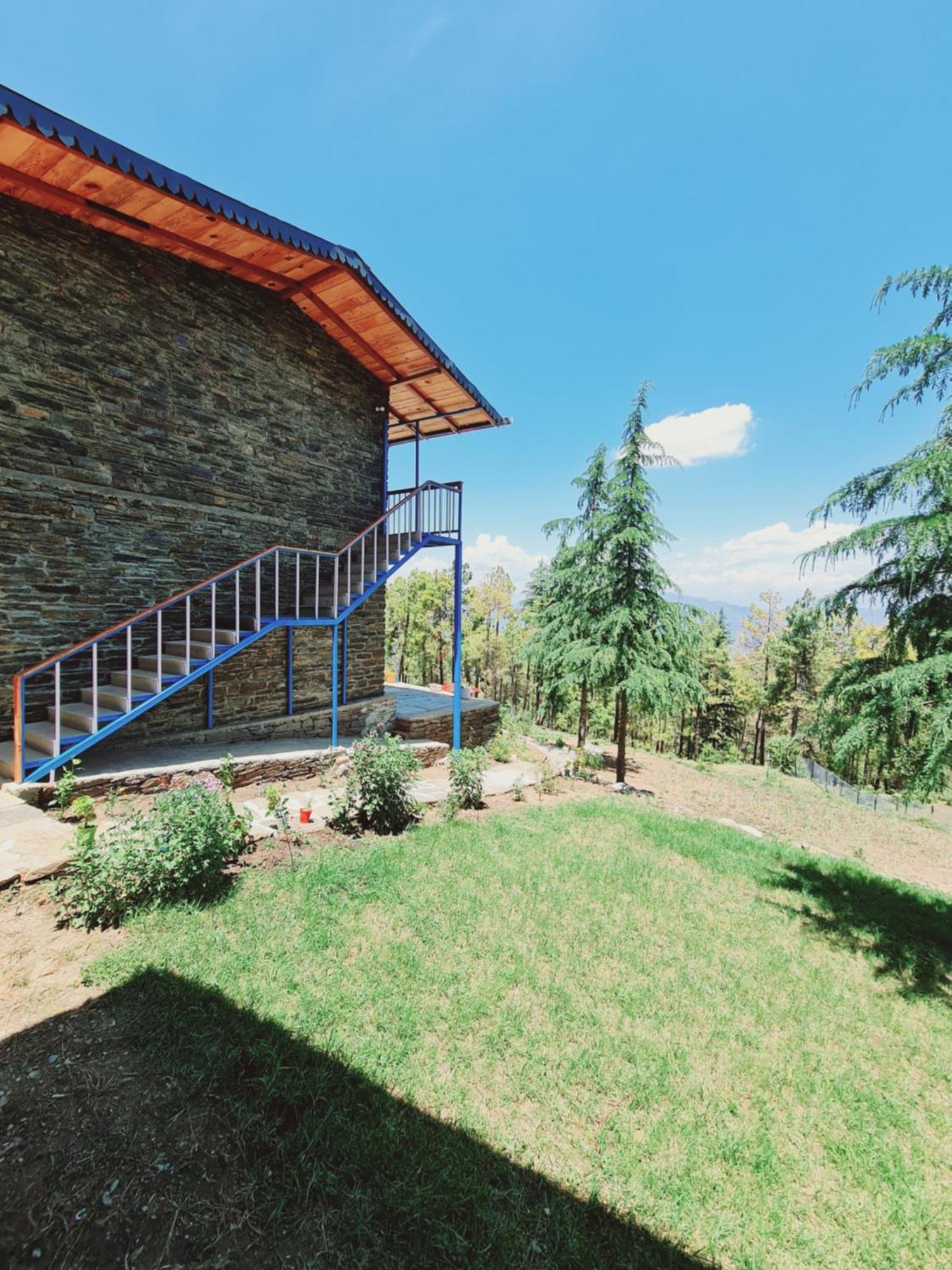 The Roots Homestay Almora Dış mekan fotoğraf
